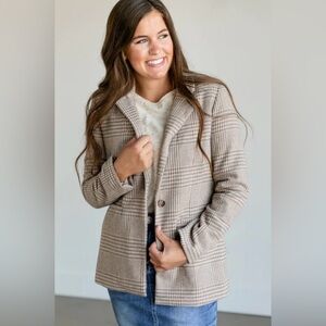 Z Supply Tan and Gray Plaid Blazer Size Small
